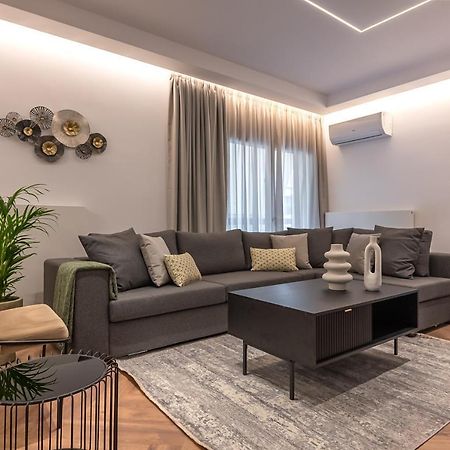 Ferienwohnung Phaedrus Living Luxury Penthouse Ploutarchou Athen Exterior foto